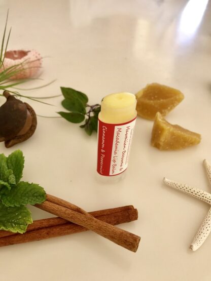 Macadamia Lip Balm Cinnamon & Peppermint