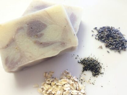 Mom's Spa Bar with Lavender & Chamomile 2oz & 4oz Mother's Day Gift